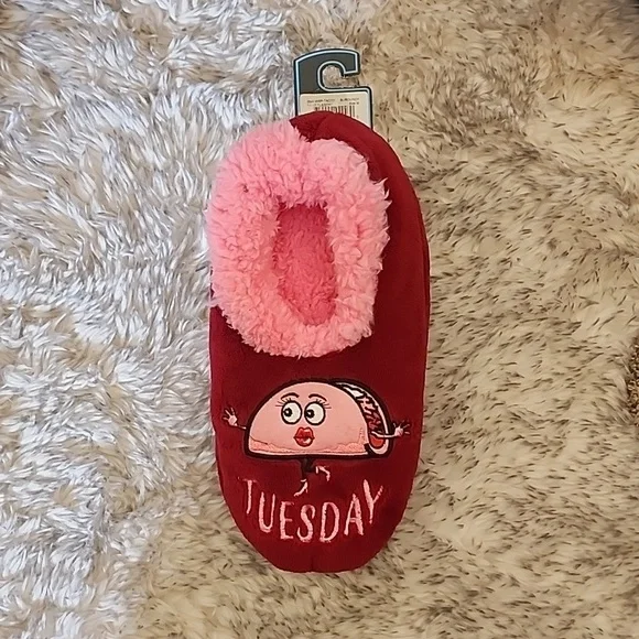 Snoozies taco tuesday cozy slippers - Picture 2 of 3